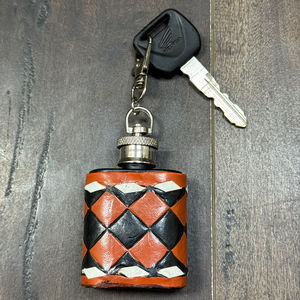 Compact Genuine Checker Leather Mini Hip Flask Keychain Pocket Bottle with Clip Travel Friendly Small Flask Gift for Unisex Use - Product Image 4
