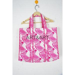 Design Durable Tote Bag Quilted Cotton Thickened Handheld <b>Shoulder</b> <b>Strap</b> with Large Capacity for Gym and Wedding Use - Product Image 6