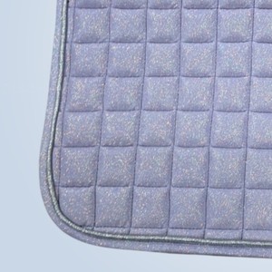แผ่นรองอานม้าสำหรับเดรสสาจ รุ่นพรีเมียม HM GLOBAL Lavender Sparkle HMG-SP-7031 สีและโลโก้สั่งทำได้ ขนาดฟูลคอบ สำหรับการแสดง - Product Image 6
