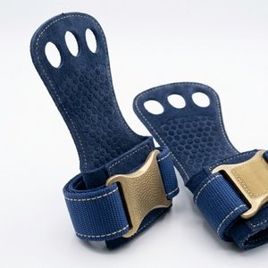 Agarraderas de Gimnasia de 3 Orificios Duraderas, Diseñadas para Entrenamiento de Gimnasia, Ejercicios de Fuerza y Barra - Product Image 3