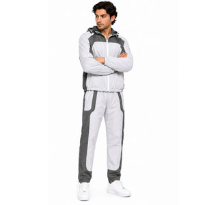 Conjunto de chándal cortavientos de nailon 100% de alto gramaje, oversize, de dos piezas, con chaqueta y pantalón acampanado para hombre - Product Image 2