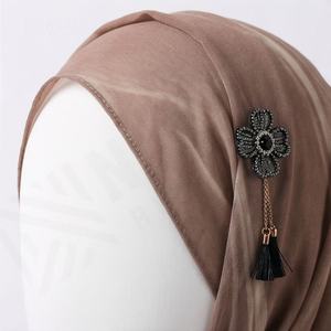 Pañuelo Cuadrado de Seda Chifón para Mujer, 90x90 cm, Suave, Transpirable, de Primera Calidad, Elegante y Estiloso, Hijab Musulmán - Product Image 4