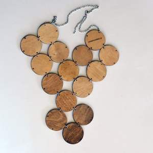 Collar Cruzado de Moda Ecológica de Lujo para Mujer, Artesanía en Bambú y Madera - Product Image 6