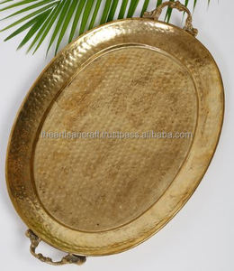 Bandeja de Servir Ovalada de Latón Ecológica Moderna, Pulida, Hecha a Mano, Tamaño Personalizado, Decoración para el Hogar por Artesanos - Product Image 1