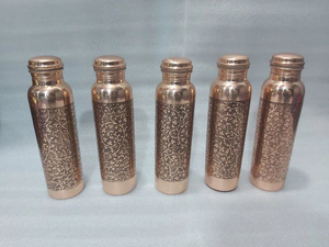Bouteille d'eau isotherme en cuivre martelé, résistante à la chaleur, anti-fuite, isolation thermique 6-12 heures, avec paille, compatible lave-vaisselle, pour extérieur - Product Image 3