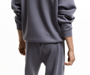 เสื้อสเวตเตอร์มีฮู้ดผู้ชาย ผ้าฟลีซ สีพื้น แขนปกติ - Product Image 3