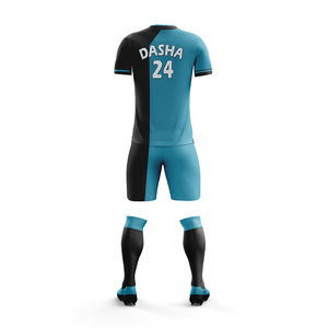 Nuevo Conjunto de Uniforme de Fútbol para Hombre de la Mejor Calidad, Diseño Personalizado, Pantalones Cortos de Secado Rápido, Transpirables, Antibacterianos, 100% Poliéster - Product Image 1