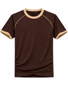 ชุดเสื้อยืดและกางเกงขาสั้นสีน้ำตาลเข้มเบจสำหรับผู้ชาย ระบายอากาศได้ดี แห้งเร็ว เหมาะสำหรับออกกำลังกาย วิ่ง เทรนนิ่ง และกิจกรรมกีฬาต่างๆ - Product Image 3