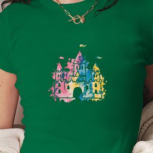 Camiseta corta de moda para mujer con diseño de Castillo colorido de salpicaduras de pintura - Product Image 2