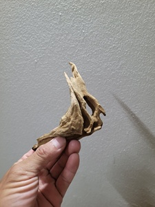Décoration d'aquarium en bois flotté naturel, écologique, en forme de triangle, avec garantie d'un an pour la décoration de l'aquarium - Product Image 1
