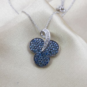 Collar con Colgante de Diamante Natural Blanco Azul de 0.92 Cttw para Mujer, Plata de Ley 925 con Baño de Rodio, Cadena de 18 Pulgadas, Corte Brillante - Product Image 1