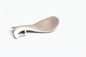 Sillín Inglés de Primera Calidad para Caballos a Escala 1:9 - Bronce Blanco Fundido sin Plomo - Product Image 3