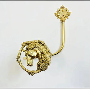 Gancho para sujetar cortinas con forma de cabeza de caballo, soporte decorativo para cortinas montado en la pared, perfecto para amantes de los caballos, decoración con temática ecuestre - Product Image 1