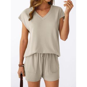 2025 femmes été Style quotidien 2 pièces col en v casquette manches chemise et short Midi imprimé quotidien tissé pour salon ensemble - Product Image 3