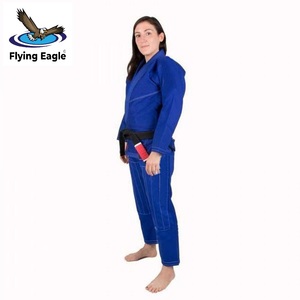 Kimono de Jiu-Jitsu Brésilien le plus vendu – Uniforme d'arts martiaux extensible, respirant et léger en coton - Product Image 1
