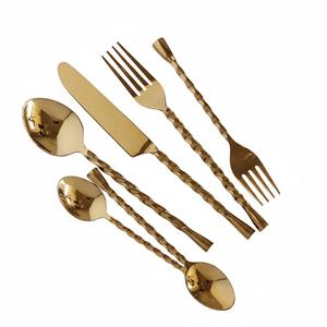 Couverts modernes en acier inoxydable avec manches en résine, ensemble de couverts de luxe dorés pour la maison et la restauration à prix raisonnable - Product Image 5