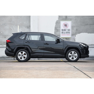 Meilleure vente 2025 Toyo-ta <span class=keywords><strong>RAV</strong></span> 4 voiture SUV à <span class=keywords><strong>quatre</strong></span> roues motrices avec boîte de vitesses automatique toit ouvrant panoramique transfrontalier - Product Image 4
