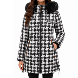 Chaqueta Parka Impermeable de Invierno para Mujer, con Bolsillos Utilitarios, Capucha Ajustable y Logotipo Personalizado OEM - Product Image 1