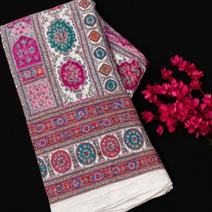 Tissu en soie Banarasi pure, brocart doux, motif géométrique, base blanc cassé, style jacquard pour vêtements - Mariage/Spécial - Product Image 5