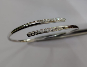 925 Sterling <b>Silver</b> Moissanite <b>Cuff</b> <b>Bracelet</b> Gift For Woman Party & Anniversary - Product Image 4