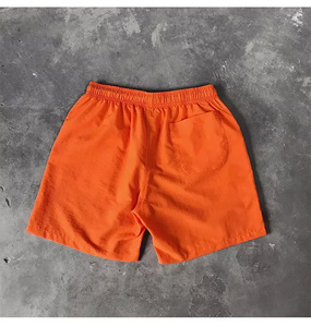 Vente en gros 100% short décontracté en polyester pour hommes léger motif solide personnalisé de haute qualité - Product Image 6