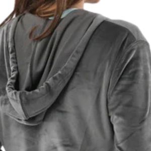 Women Grey Luxe <b>Zipper</b> <b>Jacket</b>, Premium Casual Full Zip Outerwear, Stylish Lightweight Windbreaker Coat for Everyday Fashion - Product Image 4