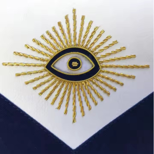 Tablier maçonnique brodé sur mesure blanc avec bordure bleu marine, symbole de l'œil d'or et du compas carré, style classique, insigne de vêtement - Product Image 2