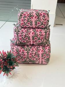 Juego de cosméticos de algodón de 3 piezas con bordado floral azul estilo vintage, bolsa de cosméticos acolchada, bolsa de aseo multifunción - Product Image 1