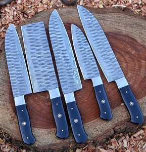 Ensemble de couteaux de chef en acier Damas faits à la main, 5 pièces, manche en Micarta avec étui en cuir, couteaux pliants de survie haut de gamme - Product Image 1