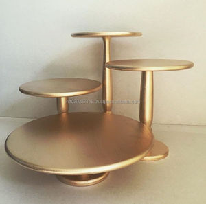 Elegante soporte de aluminio para pasteles para cocinas contemporáneas que buscan artículos para servir artísticos funcionales para el uso diario de postres - Product Image 1