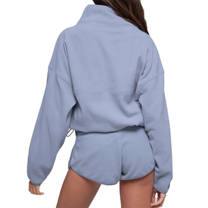 Ensemble de survêtement et short en polaire personnalisé pour femme – Tenue d'intérieur douillette en polaire polyester pour l'hiver – Ensemble 2 pièces oversize pour femme – OEM - Product Image 2