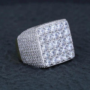 Bague unisexe en argent sterling plaqué rhodium pour homme, style hip-hop, idéale pour fiançailles, anniversaire, mariage, ou comme bague de pinky – Cadeau parfait - Product Image 1