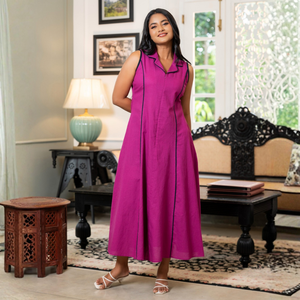 Elegante y Lujoso Vestido Maxi de Lino Bordado sin Mangas con Corte en A para Mujer, Hecho en Sri Lanka - Product Image 2