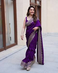 Elegante Sari de Seda Morado con Bordado Zari y Lentejuelas para Bodas y Fiestas, Estilo Indio-Pakistaní, Largo hasta el Tobillo - Product Image 1