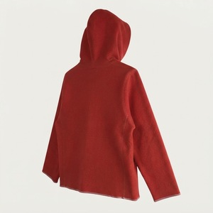 Sweat à capuche personnalisé 450 GSM pour homme, coupe oversize, délavage vintage, ourlet brut aux épaules, effet vieilli, haute qualité - Product Image 4