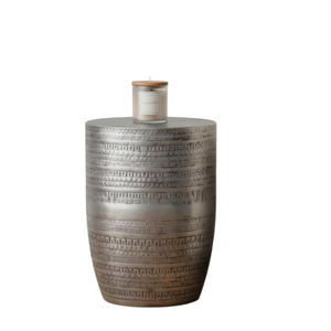 Table d'appoint moderne en aluminium fait main, finition argent antique, texture martelée, tabouret tambour décoratif en métal pour intérieur et extérieur - Product Image 1