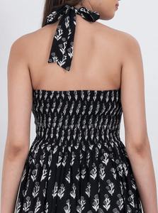 Vestido Maxi de Algodón Negro con Estampado Floral y Cuello Halter para Mujer, de Primera Calidad, Transpirable y Ligero, Disponible para la Venta - Product Image 2