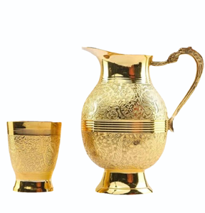 Exquisite shiny gold jug featuring unique textured <b>handle</b> and intricate floral patterns. Now available at wholesale price. - Product Image 5