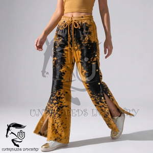 Pantalon évasé en cuir de vachette fait main noir moutarde avec poils, style urbain pour homme, respirant, coupe-vent, style western - Product Image 1