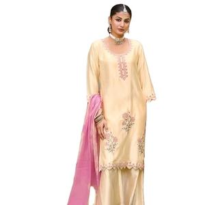 Gaji Silk Printed and Handwork Plazo Kurti Set Collection Party Wear Traje de entrenamiento - Product Image 3