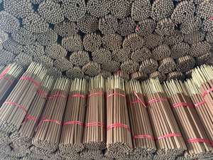 Bâtons d'encens en gros à combustion longue durée (4-24 heures), encens religieux naturel, fabrication OEM personnalisée, fabricant vietnamien - Product Image 5