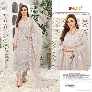 Top bordado de organza Shalwar Kameez pakistaní de lujo, parte inferior e interior de Santoon con Dupatta pesada para un aspecto elegante - Product Image 3