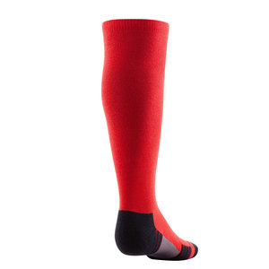 Chaussettes de sport rouges Sew Chic à bout et talon noirs, respirantes, en polyester tricoté, pour football, course à pied, cyclisme - Product Image 2