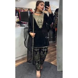 FANCY VISCOSA TERCIOPELO BORDADO TRABAJO FONDO SUPERIOR CON DUPATTA NEGRO - Product Image 1