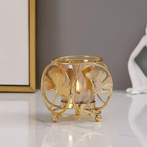 ที่วางเทียนทองเหลืองลายใบแปะก๊วยสำหรับตกแต่งบ้าน - Product Image 1