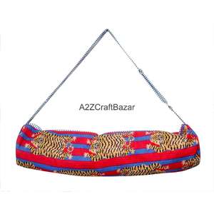Bolso de Fin de Semana A2ZCraftBazar Estilo Boho Moderno para Yoga y Playa, con Estampado Animal, Tela de Algodón Ecológica, Correa Ajustable y Ligero - Product Image 4