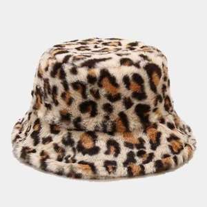 Chapeau Bob en Fausse Fourrure SIDDIQUI HOSINEX 2024 pour Femme, Uni, Laminé, Décontracté, Doux, Teint, Hiver Chaud, avec Nœud Déchiré - Product Image 5