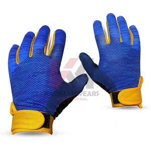 Guantes Gaélicos Ligeros de Dedo Completo para Hurling GAA, Diseño Transpirable y Cómodo, Palma Reforzada con Agarre en los Dedos - Product Image 1