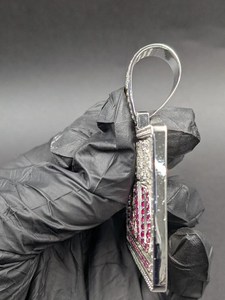 จี้เพชรโมอิสซาไนต์ VVS หรูหรา สไตล์ฮิปฮอป เงินแท้ 925  จี้รูปทรงสี่เหลี่ยมผืนผ้าสองสี  จี้ตัวอักษรแบบกำหนดเอง  ของขวัญ - Product Image 4