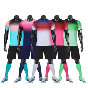 Conjunto Deportivo con Camiseta, Pantalones Cortos, Calcetines, Zapatos, Bolsa, Gorra, Sudadera con Capucha, Uniforme de Fútbol Sublimado Personalizado para Adultos, Azul para Hombre - Product Image 4